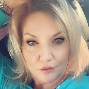 Meet your Posher, Annette